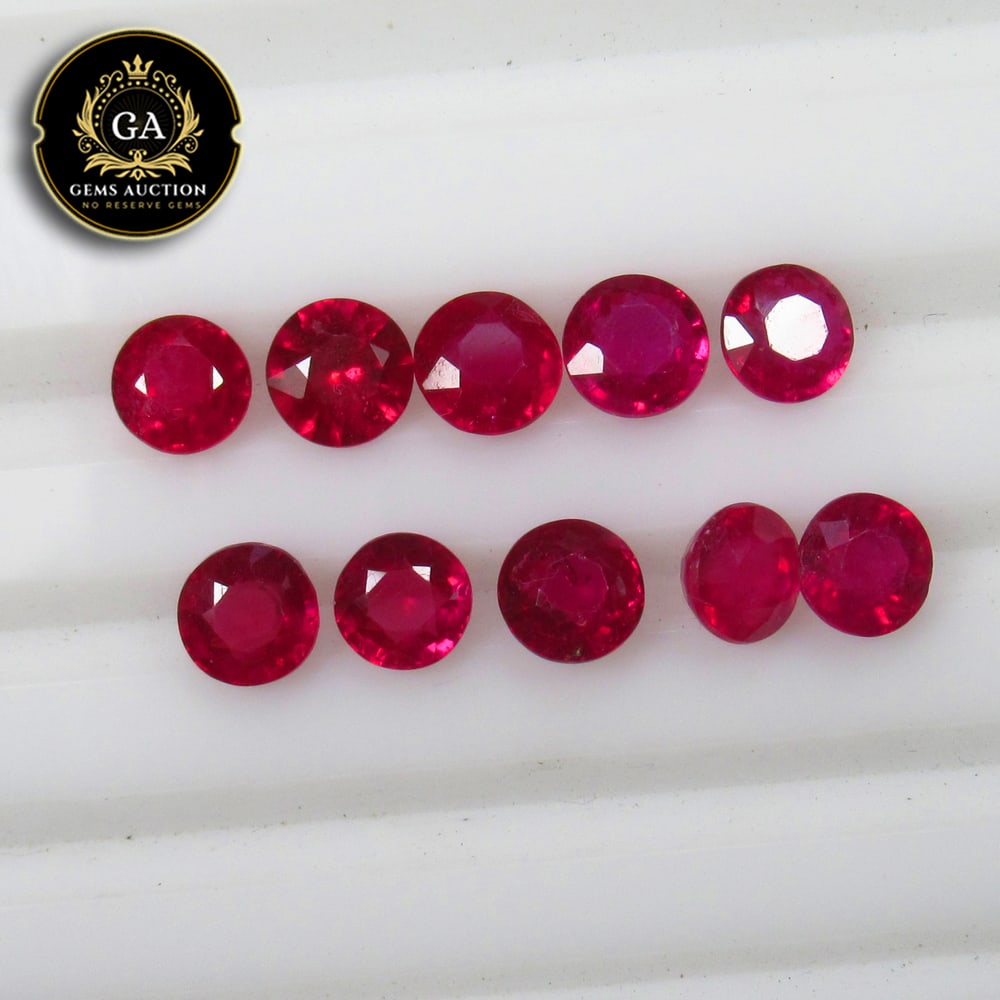 7.08 Ct Natural Pigeon Blood Red Ruby Round Diamond Cut Set (1 of 3)