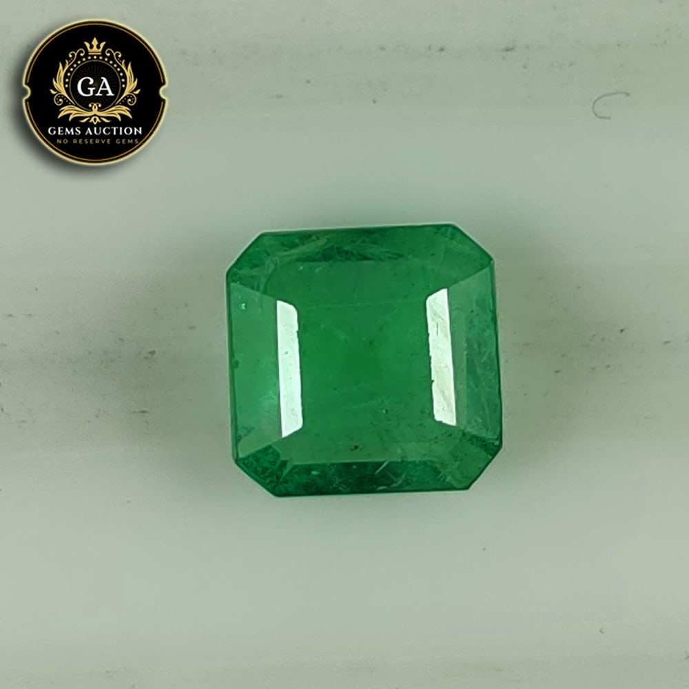 1.71 Ct Natural Grassy Green Emerald Square Octagon Cut (1 of 3)