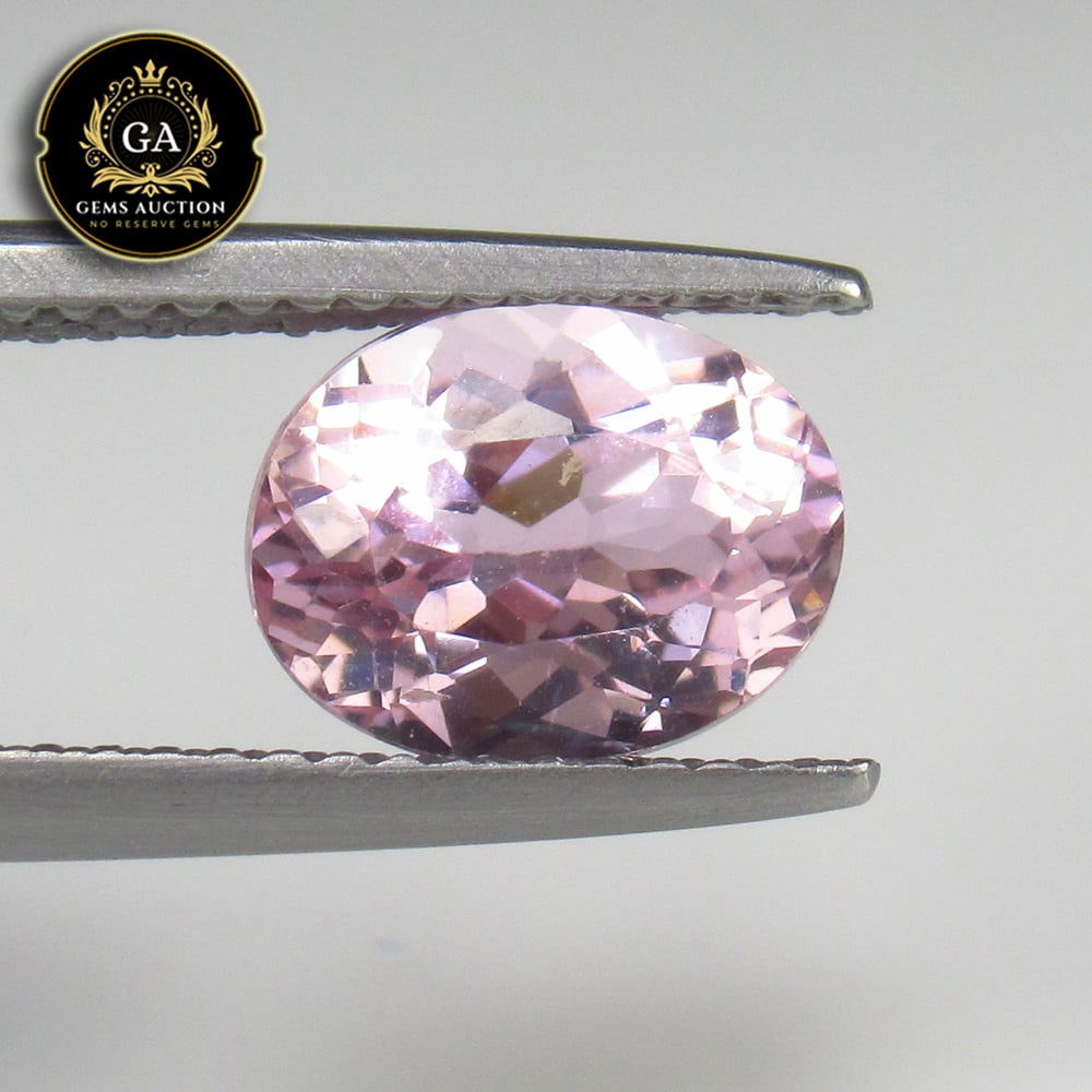 2.26 Ct Natural Sweet Pink Kunzite Oval Cut: Weight - 2.26 Ct / Size - 9.00 x 7.00 x 5.00 mm / Shape - Oval Cut / Color - Sweet Pink / Clarity - VVS / Origin - Afghanisthan / Treatment - None