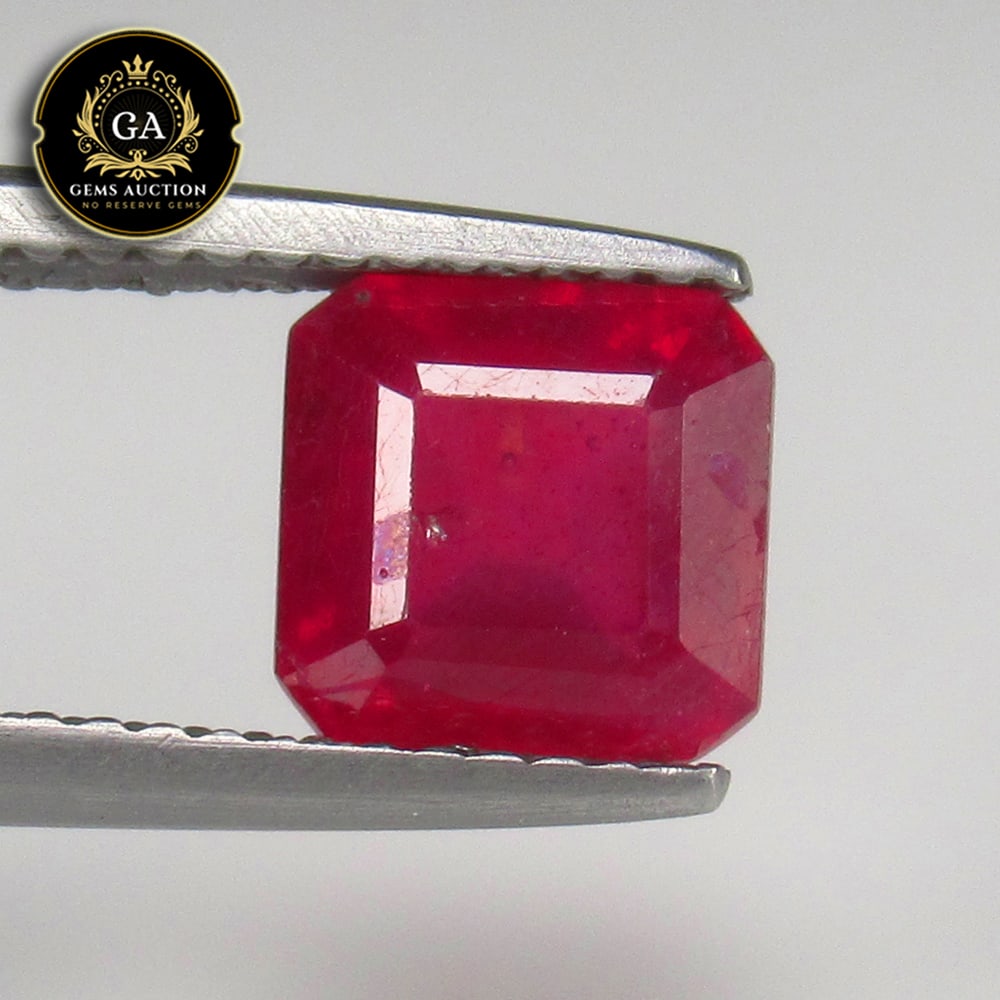2.44 Ct Natural Pigeon Blood Red Ruby Square Octagon Cut (1 of 2)