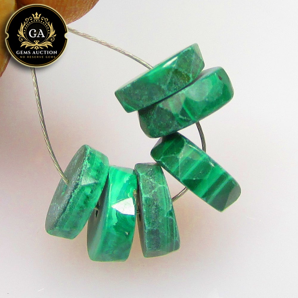 9.63 Ct Natural Elegant Green Malachite Round Beads: Weight - 9.63 Ct / Size - 7.00 - 7.30 mm / 6 Pc's / Shape - Round Beads / Color - Green / Clarity - Opaque / Origin - Rissua / Treatment - None