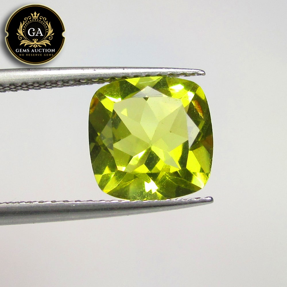 2.74 Ct Natural Loupe Clean Lemon Quartz Cushion Cut: Weight - 2.74 Ct / Size - 9.00 x 9.00 x 5.80 mm / Shape - Cushion Cut / Clarity - VVS / Origin - Brazil / Treatment - None