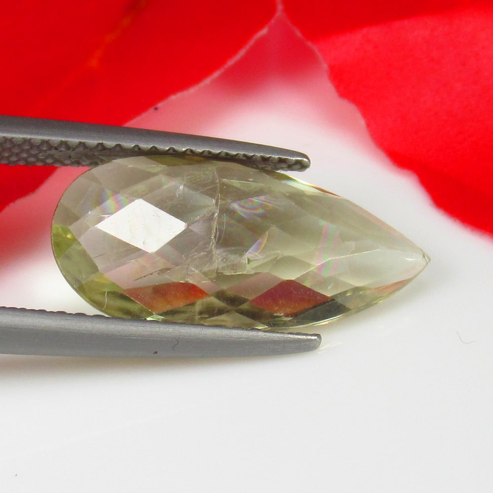 4.06 Ct Natural Diaspore Rare Best Color Pear Cut (1 of 2)