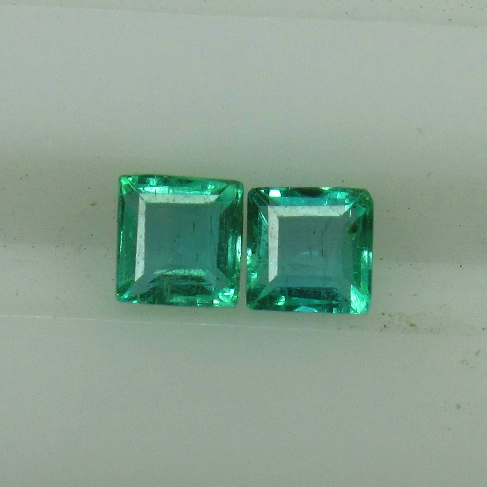 0.30 Ct Natural Grassy Green Zambian Emerald Square Cut Pair (1 of 3)