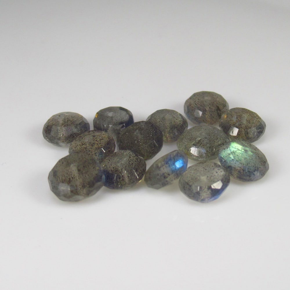 8.72 Ct Natural Blue Shaded Labradorite Round Cut Beads: Weight - 8.72 Ct / Size - 5.20 - 6.00 mm / 13 Pc's / Shape - Excellent Round Cut Beads / Clarity - Opaque / Origin - Africa / Treatment - None