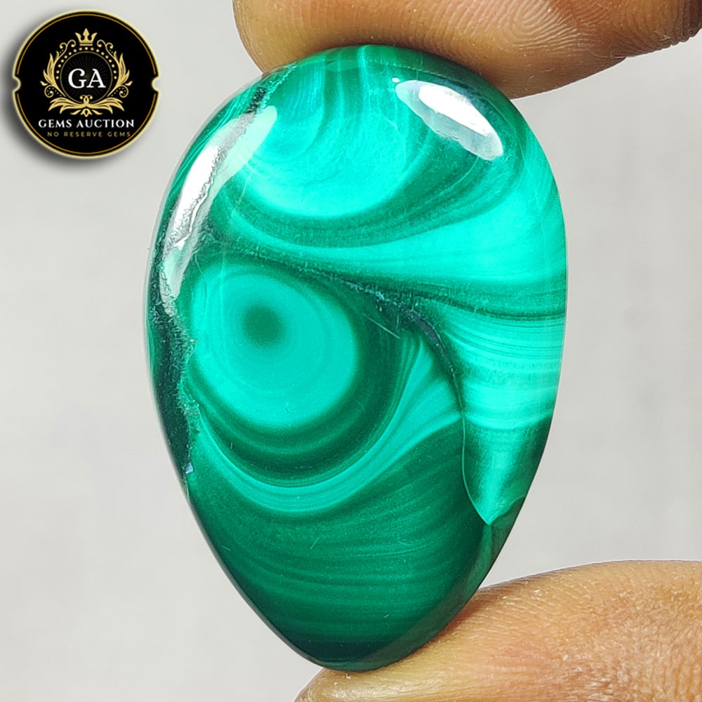 0.83 Ct Natural Blue Zircon Oval Cut: Weight - 0.83 Ct / Size - 6.00 x 4.00 x 3.30 mm / Shape - Oval Cut / Color - Blue / Clarity - VVS / Origin - Cambodia / Treatment - Gentle Heat