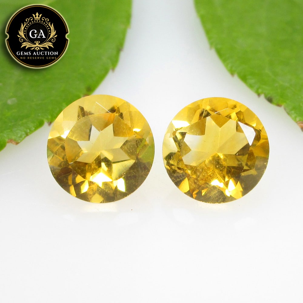 2.55 Ct Natural Yellow Citrine Round Cut Pair (1 of 3)