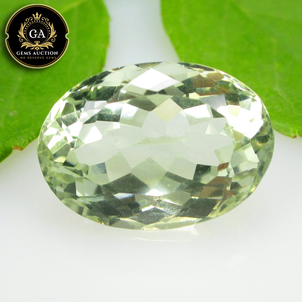 11.00 Ct Natural Brazilian Green Amethyst Oval Cut (1 of 3)