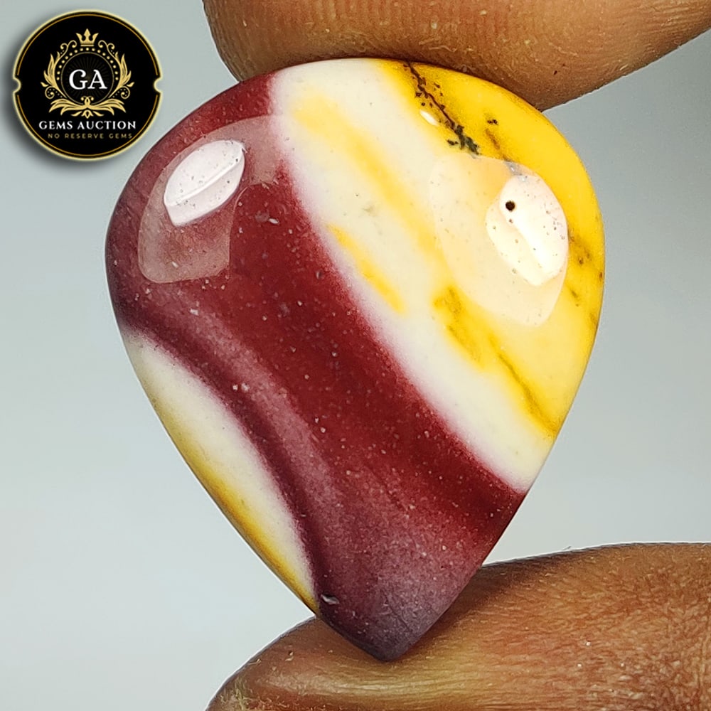 16.09 Ct Natural Mookaite Jasper Pear Cab (1 of 3)