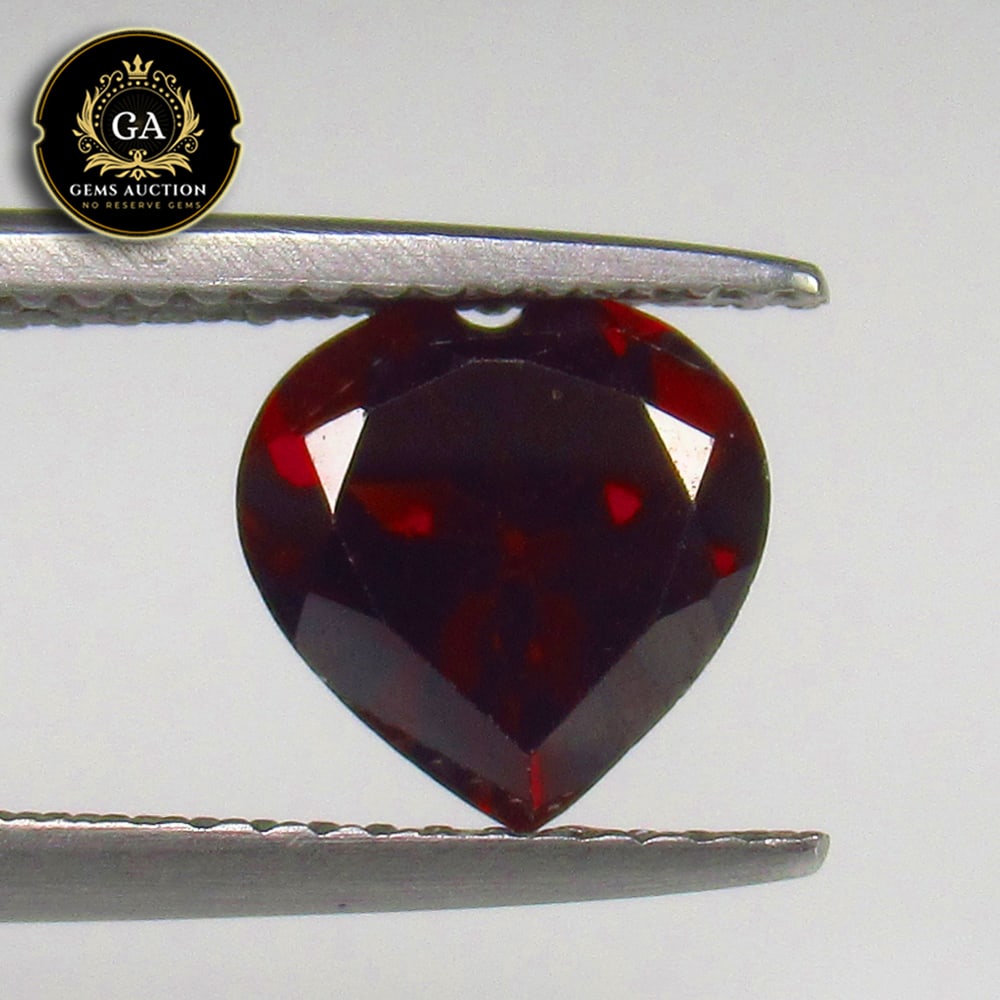 2.10 Ct Natural Rhodolite Garnet "Almandine Red" Heart Cut: Weight - 2.10 Ct / Size - 8.10 x 8.00 x 4.30 mm / Shape - Heart Cut / Clarity - VVS / Origin - Nigeria / Treatment - None