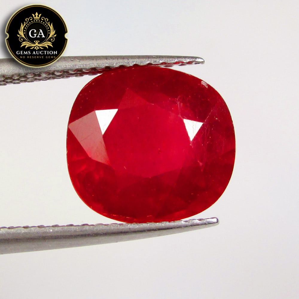 5.35 Ct Natural "Pigeon Blood" Red Ruby Cushion Cut (1 of 3)