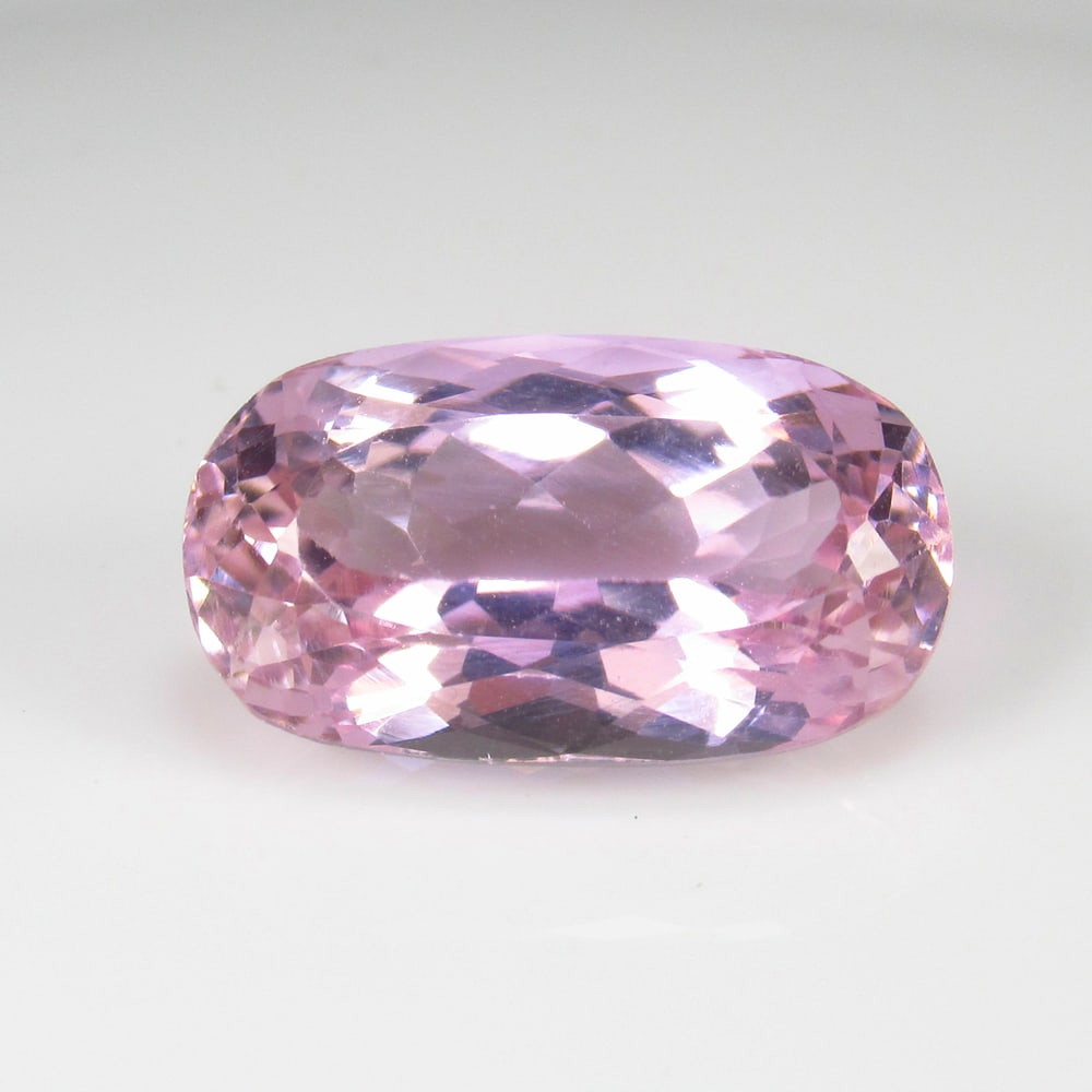 14.51 Ct Natural Sweet Pink Kunzite Excellent Cushion Cut: Weight - 14.51 Ct / Size - 19.00 x 11.00 x 9.00 mm / Shape - Cushion Cut / Color - Sweet Pink / Clarity - VVS / Origin - Afghanisthan / Treatment - None
