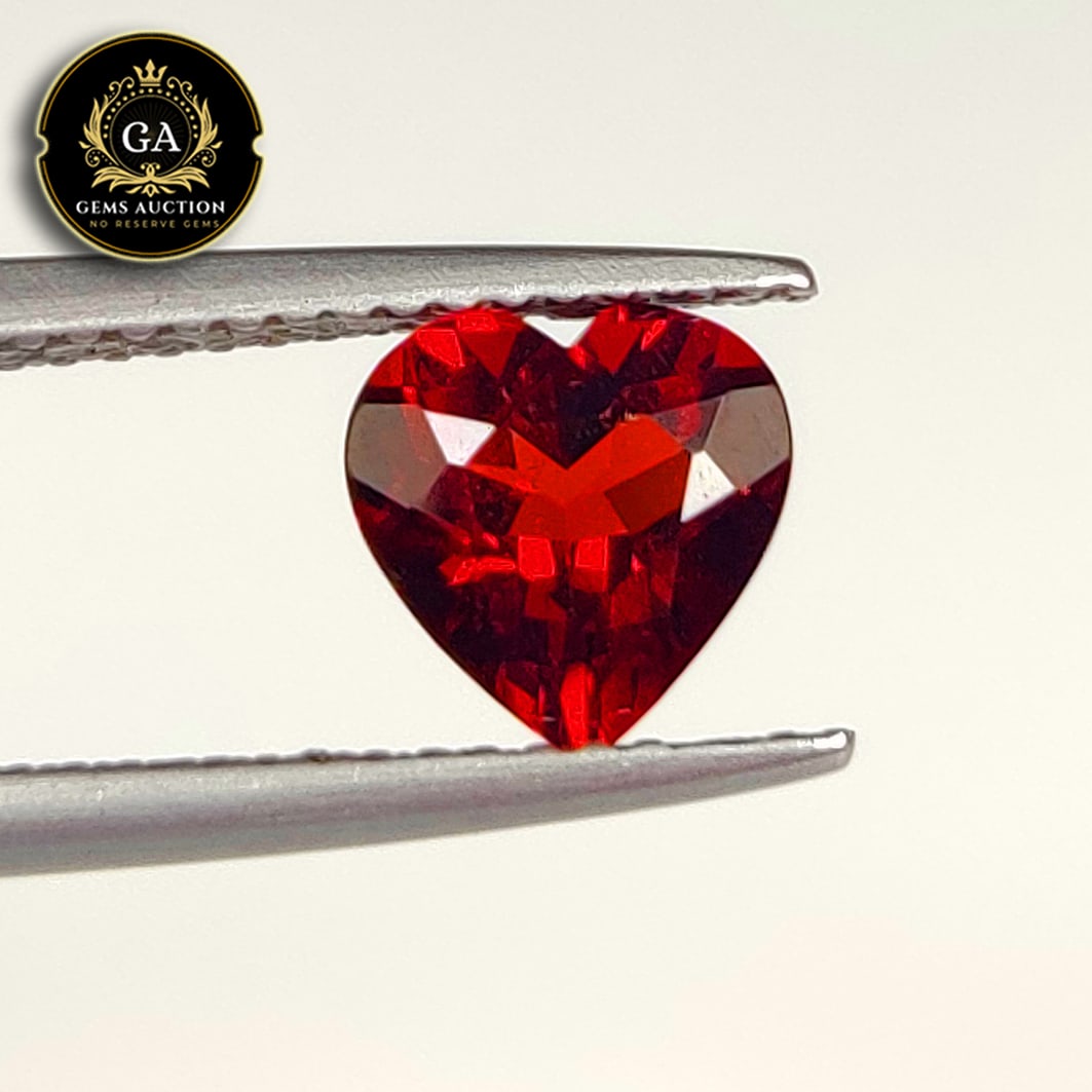 1.55 Ct Natural Rhodolite Garnet "Almandine Red" Heart Cut: Weight - 1.55 Ct / Size - 7.20 x 7.20 x 4.30 mm / Shape - Heart Cut / Clarity - VVS / Origin - Nigeria / Treatment - None