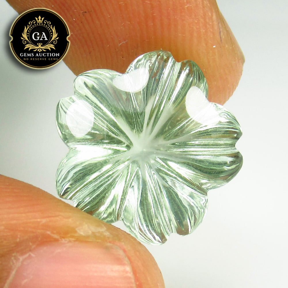 10.25 Ct Natural Green Amethyst Fancy Flower Carving (1 of 3)