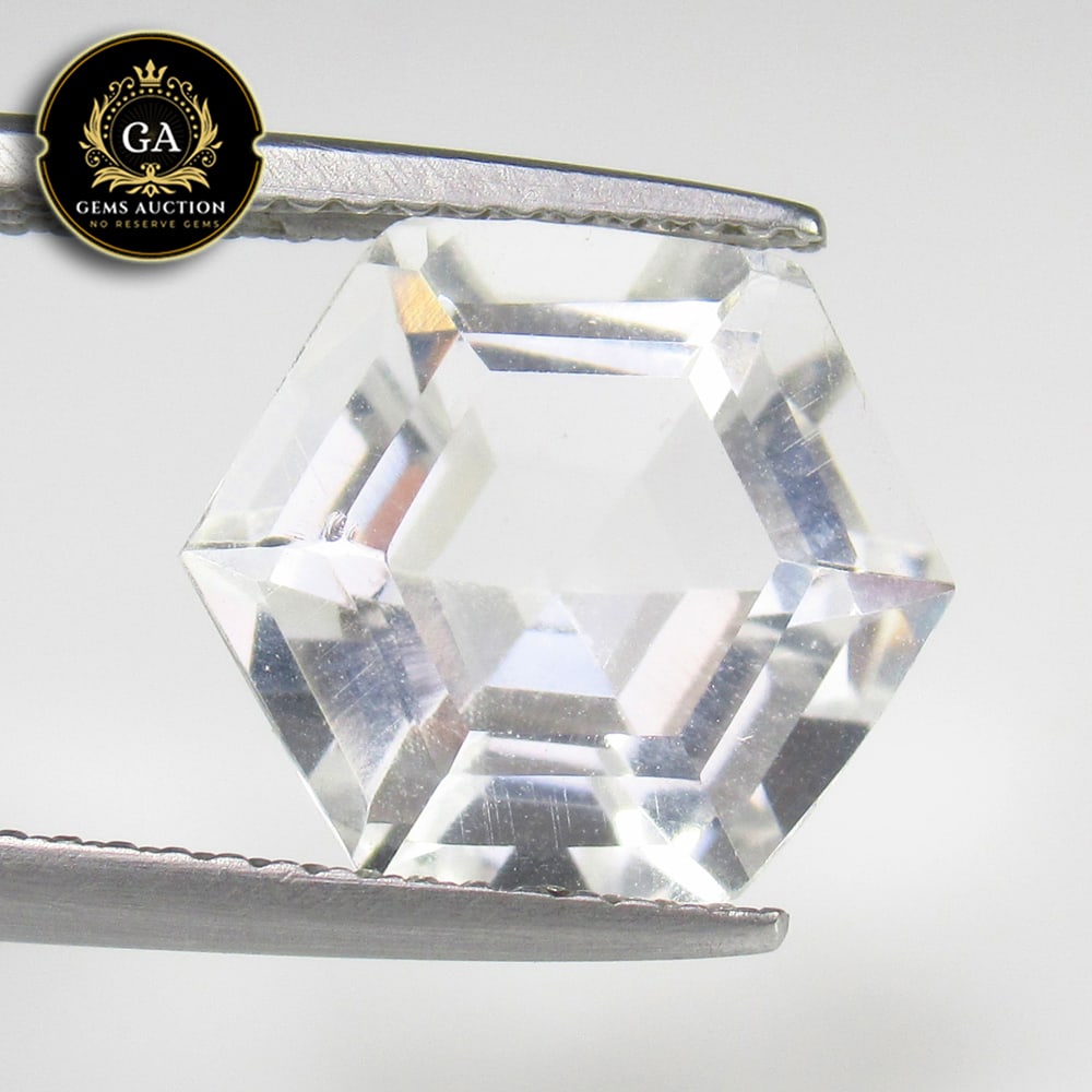 4.77 Ct Natural White Topaz Hexagon Cut (1 of 2)