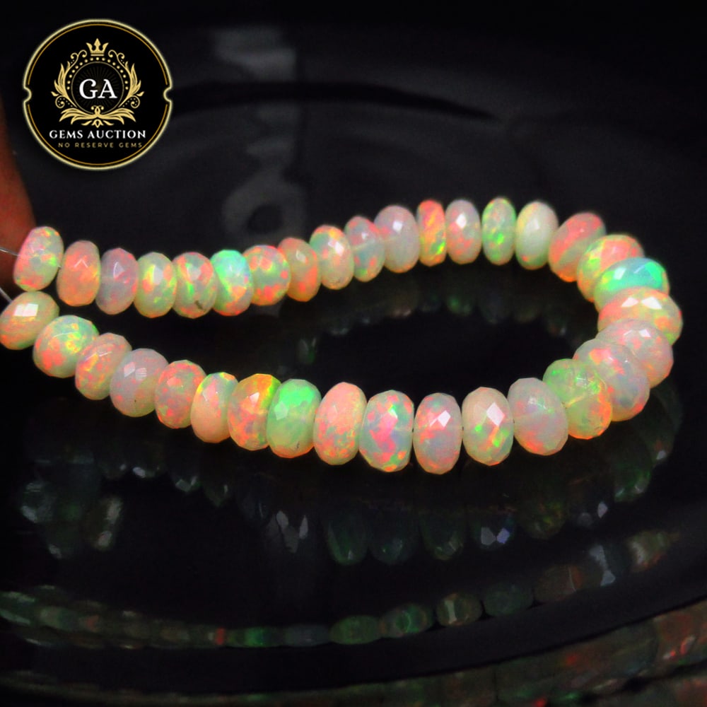 31.60 Ct Natural Multicolor Welo Opal Flash Fire Round Beads (1 of 2)