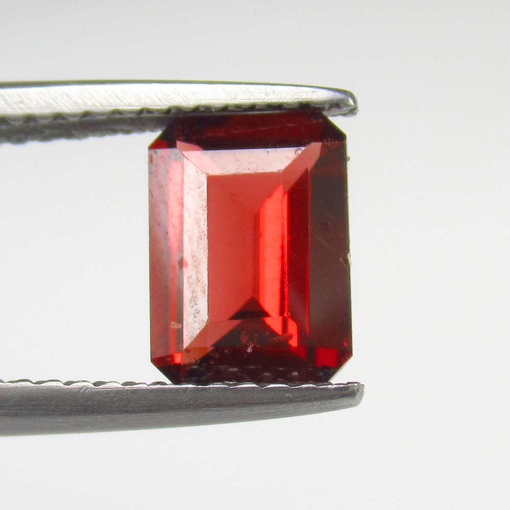 1.46 Ct Natural Almandite Garnet Octagon Cut: Weight - 1.46 Ct / Dimensions - 8.30 x 6.10 x 2.80 mm / Shape & Cut - Octagon Cut / Transparency - VVS / Origin - Nigeria / Comments - None