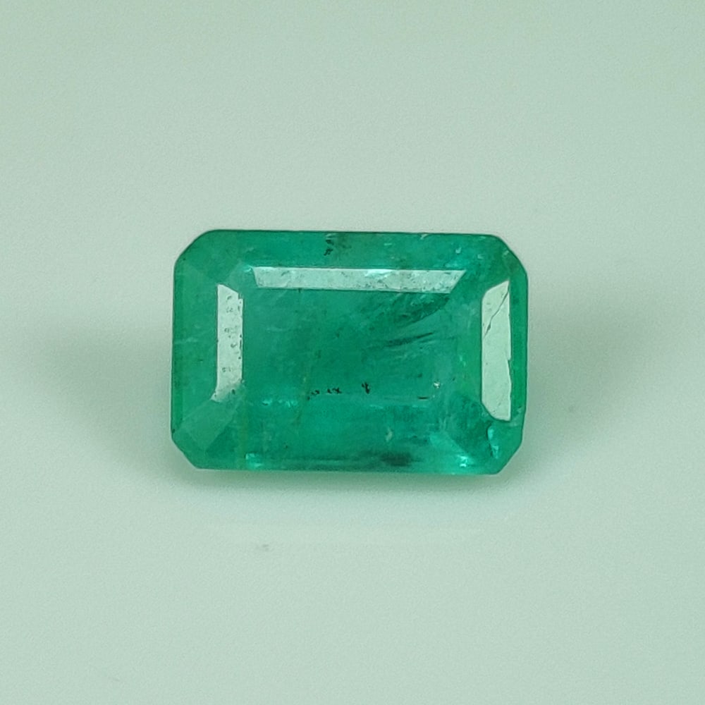 CERTIFIED 1.88 Ct Natural Emerald Emerald Cut (1 of 4)