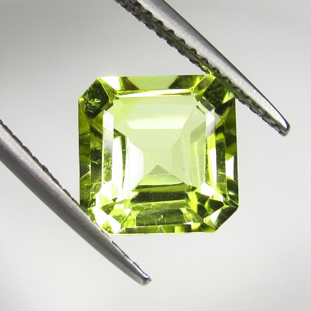 3.42 Ct Natural Lemon Quartz Square Octagon Cut: Weight - 3.42 Ct / Size - 9.10 x 9.10 x 5.90 mm / Top Quality Luster / Excellent Square Octagon Cut / Origin - Brazil / Treatment - None
