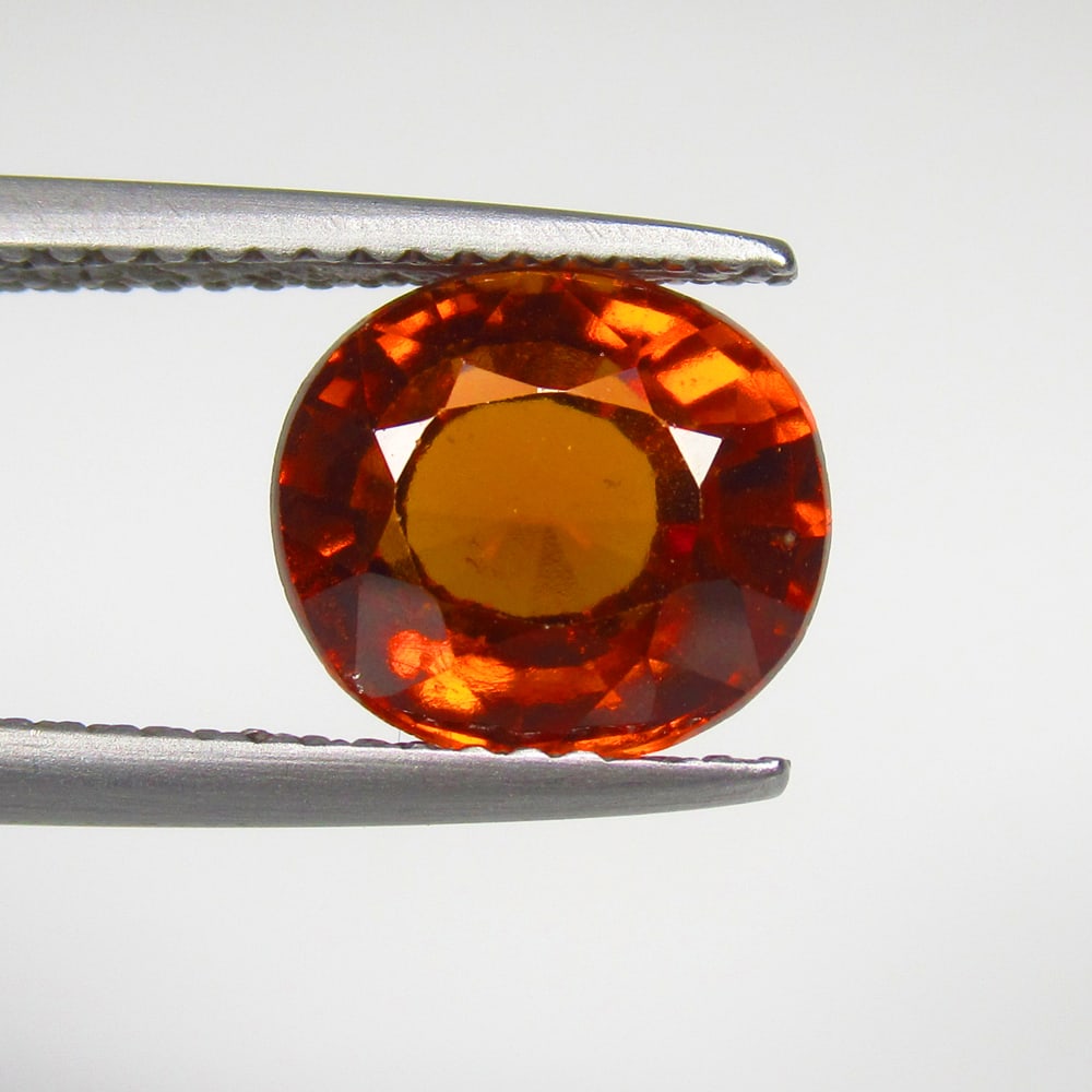 3.03 Ct Natural Orange Hessonite Garnet Oval Cut: Weight - 3.03 Ct / Size -9.10 x 8.20 x 5.30 mm / Shape - Oval Cut / Clarity - VVS / Origin - Nigeria / Treatment - None