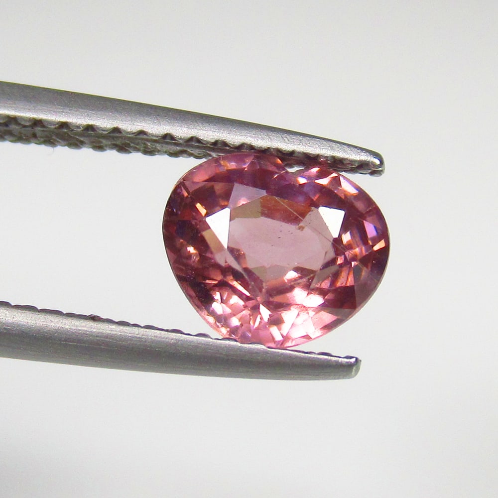 1.75 Ct Natural Zircon Heart Cut: Weight - 1.75 Ct / Size - 7.60 x 6.50 x 4.00 mm / Shape - Heart Cut / Color - Brown / Clarity - VVS / Origin - Cambodia / Treatment - Gentle Heat