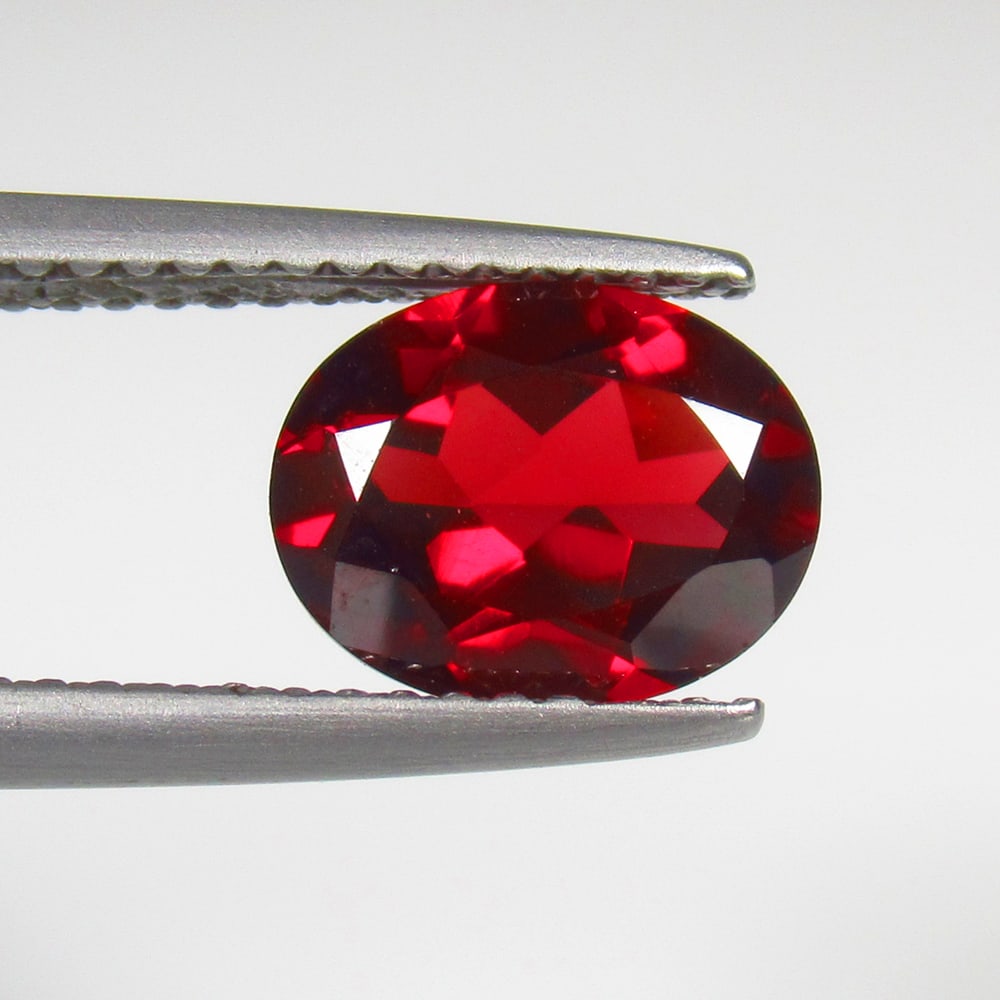 2.15 Ct Natural Almandite Garnet Oval Cut: Weight - 2.15 Ct / Size - 9.10 x 7.20 x 4.10 mm / Shape - OVal Cut / Clarity - VVS / Origin - Nigeria / Treatment - None