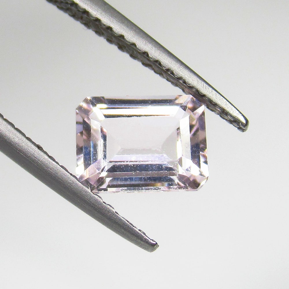 1.12 Ct Natural Pleasant Pink Morganite Octagon Cut: Weight - 1.12 Ct / Size - 7.30 x 5.50 x 3.50 mm / Shape - OCtagon Cut / Color - Light Pink / Clarity - VVS / Origin - Mozambique / Treatment - None