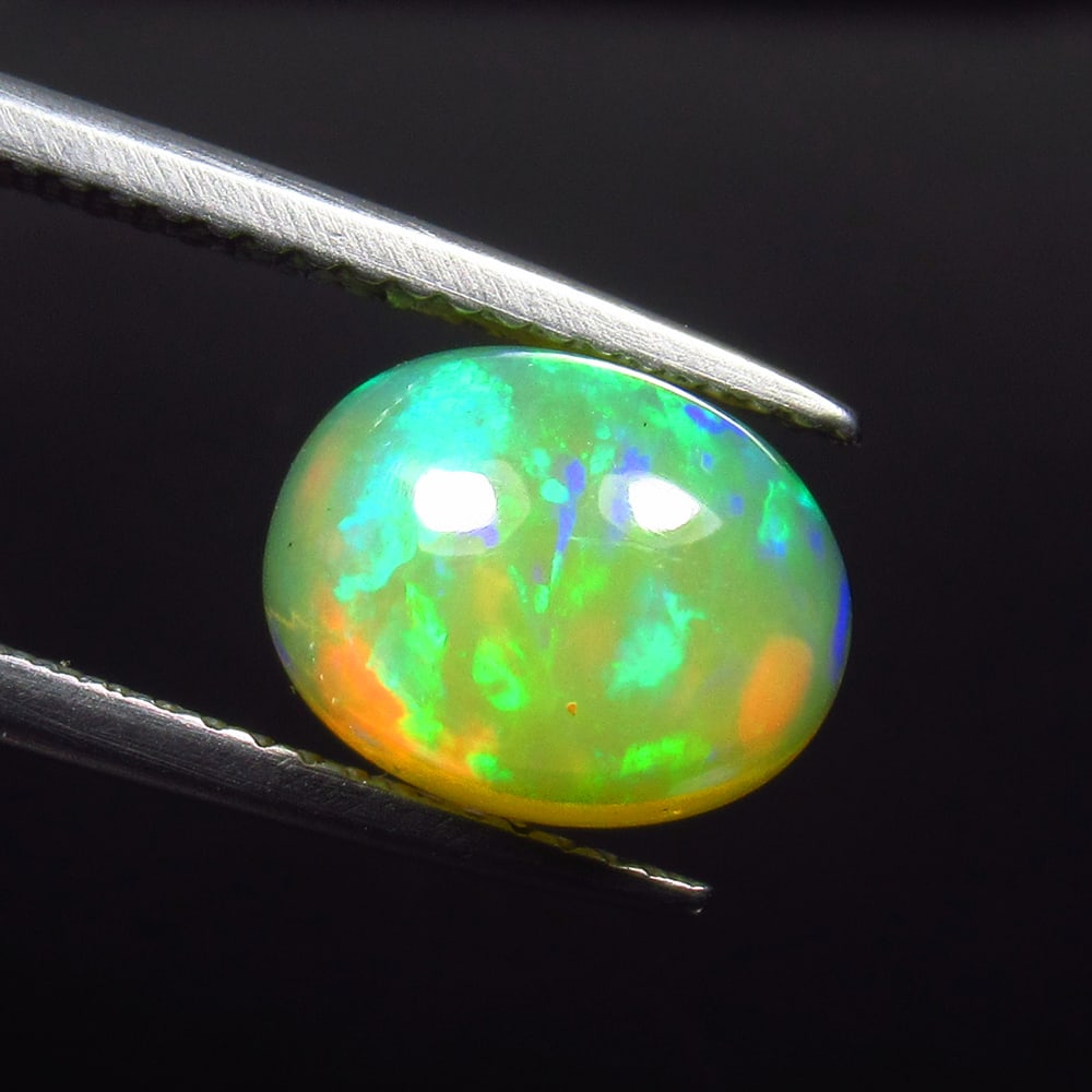 2.16 Ct Natural Multicolor Welo Opal Top Fire Oval Cab (1 of 2)