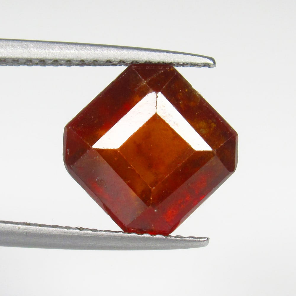 5.93 Ct Natural Orange Hessonite Garnet Square Octagon Cut: Weight - 5.93 Ct / Size - 9.90 x 9.80 x 6.60 mm / Shape - Square Octagon Cut / Clarity - VVS / Origin - Nigeria / Treatment - None