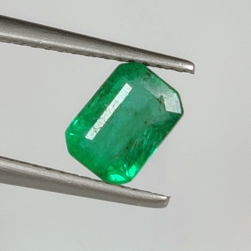 1.14 Ct Natural Zambian Green Emerald Octagon Cut (1 of 2)