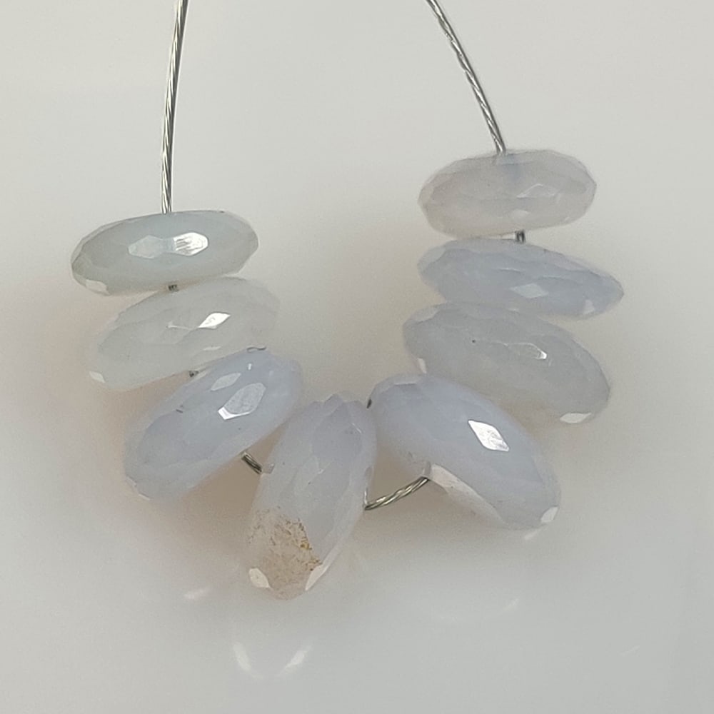 9.35 Ct Natural Chalcedony Round Cut Beads (1 of 2)