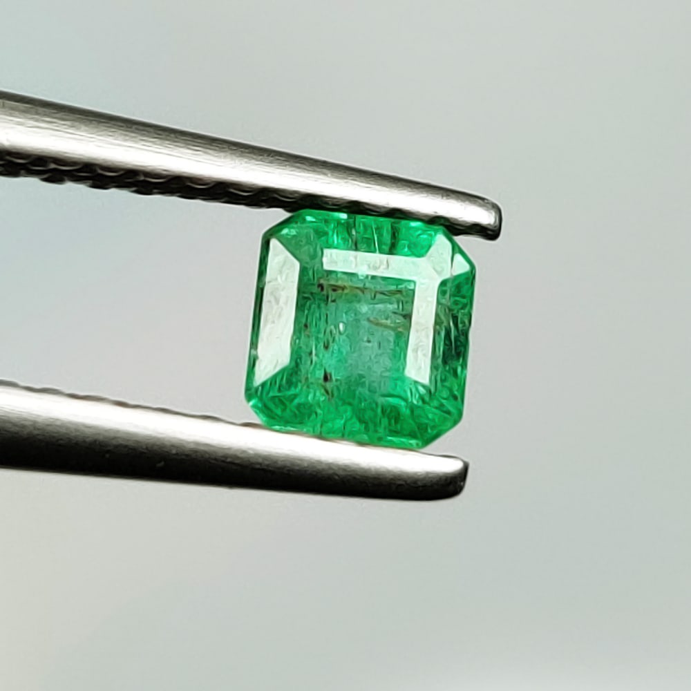 0.44 Ct Natural Zambian Green Emerald Square Octagon Cut: Weight - 0.44 Ct / Size - 4.40 x 4.20 x 3.30 mm / Shape - Square Octagon Cut / Color - Green / Clarity - SI / Origin - Zambia / Treatment - Natural Emeralds are commonly enhanced by oil