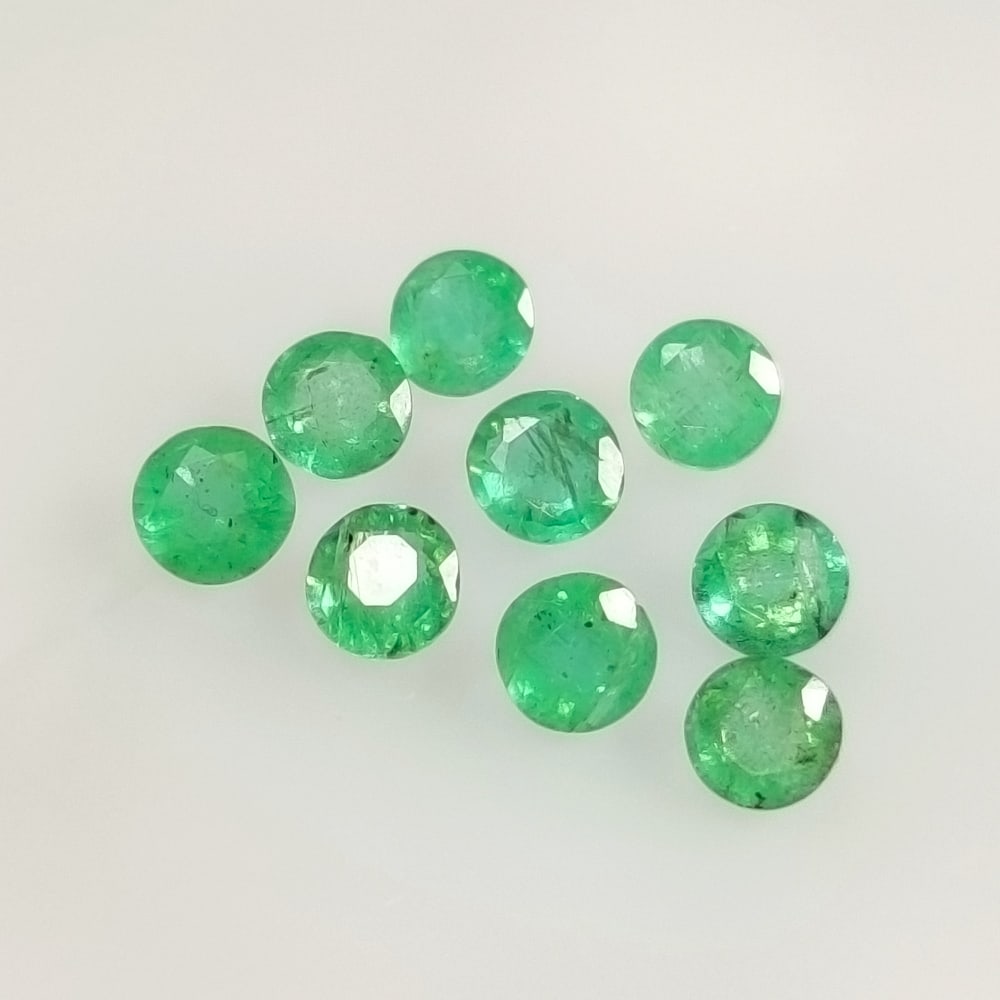 1.20 Ct Natural Zambian Emerald Round Cut Set (1 of 2)