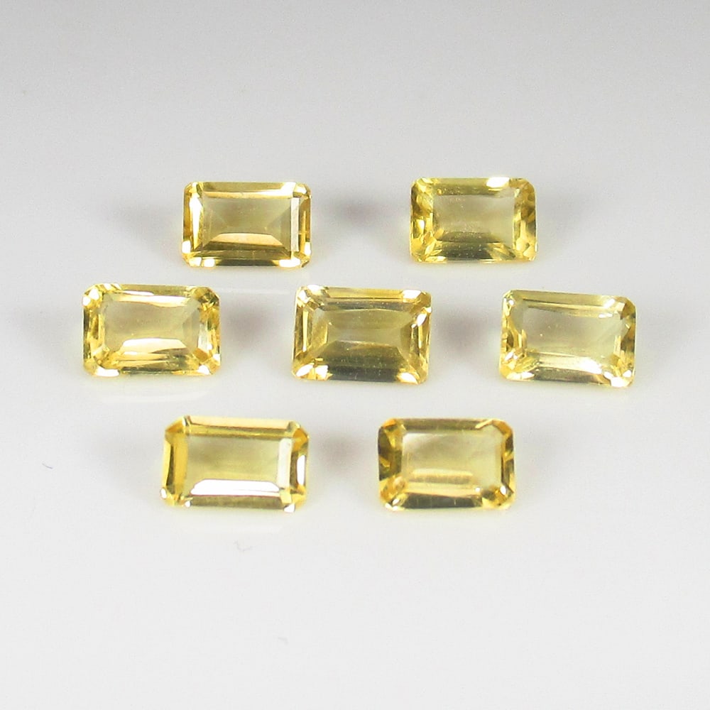3.77 Ct Natural Yellow Citrine Octagon Cut Set: Weight - 3.77 Ct / Size - 6.1x4.2 - 6.5x4.5mm / 7 Pc's / Shape - Octagon Cut / Color - Yellow / Clarity - VVS / Origin - Brazil / Treatment - Heated