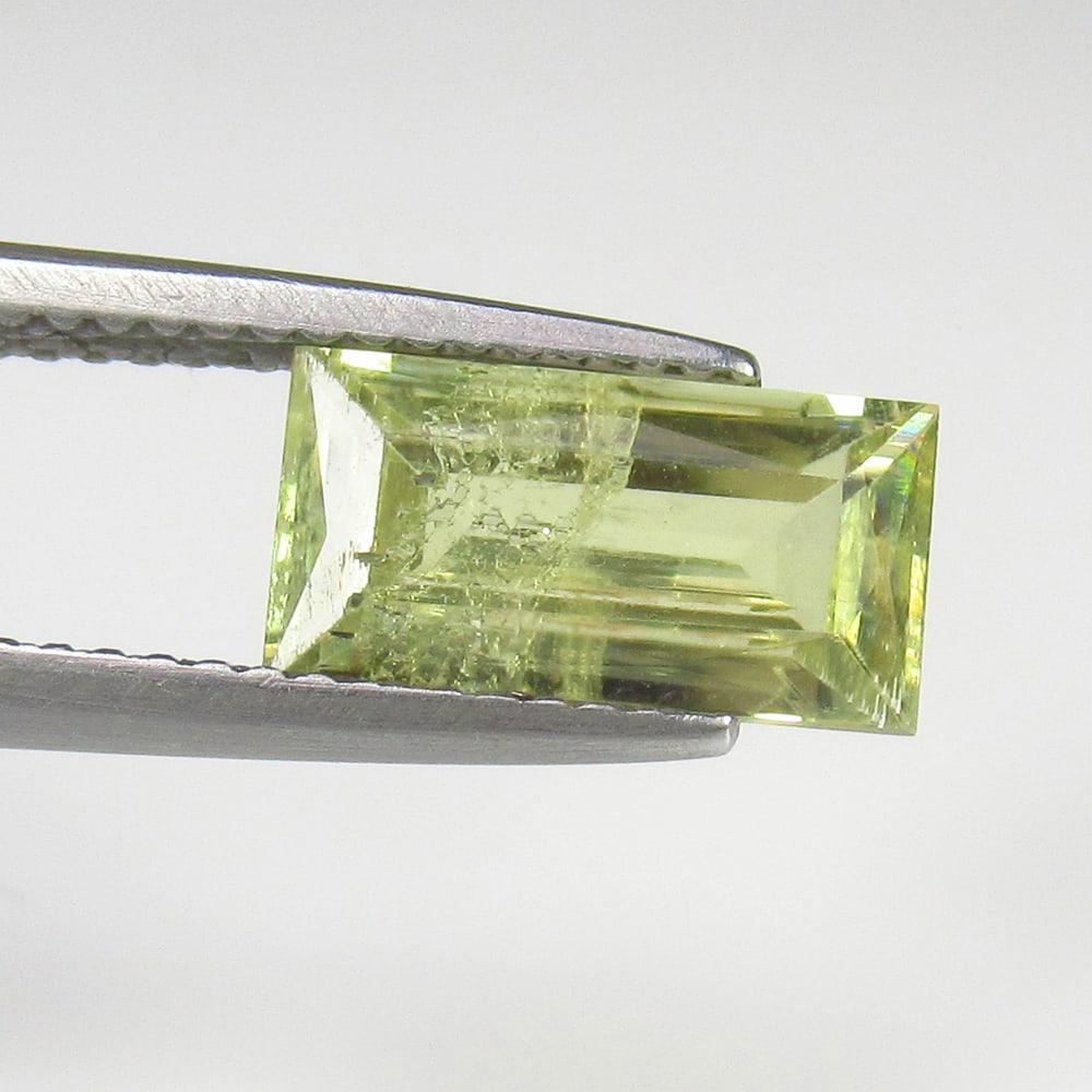 2.52 Ct Natural Diaspore Rectangle Cut (1 of 2)