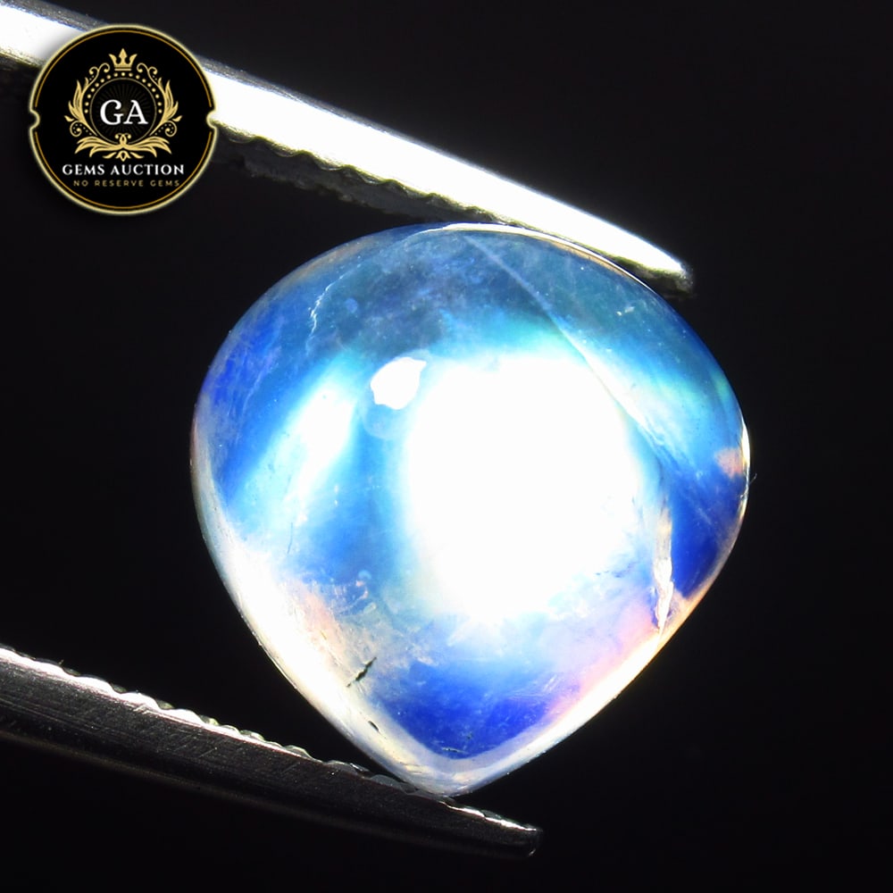 4.53 Ct Natural Blue Tint Moonstone Pear Cab: Weight - 4.53 Ct / Size - 10.20 x 10.00 x 6.10 mm / Shape - Pear Cab / Clarity - Semi-Transparent / Origin - India / Treatment - None