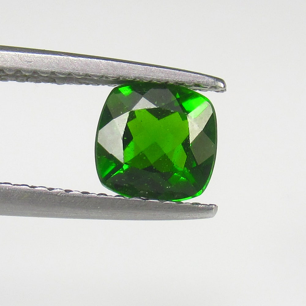 1.00 Ct Natural Chrome Diopside Cushion Cut (1 of 2)