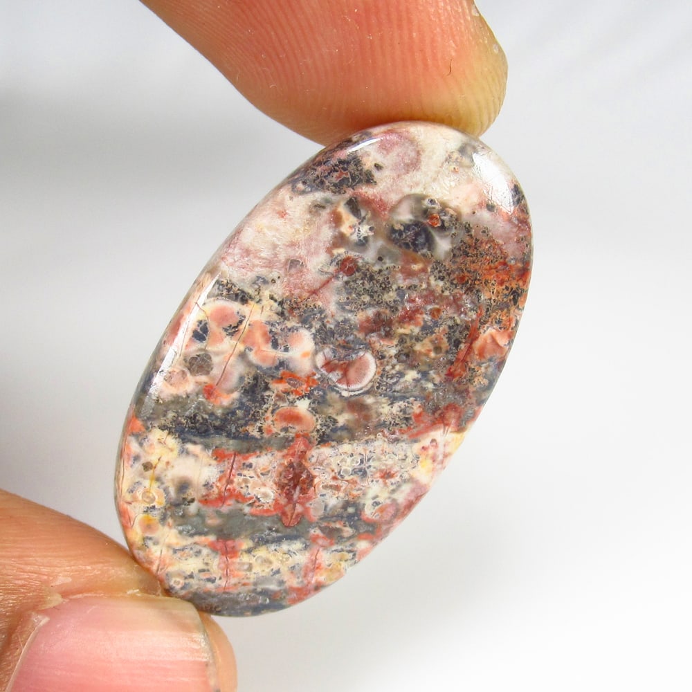 19.35 Ct Natural Multicolor Obsidian Oval Cab: weight - 19.35 Ct / Size - 30.00 x 20.00 x 5.10 mm / Shape - Excellent Pear Cab / Origin - Brazil / Treatment - None