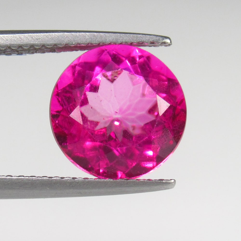 5.11 Ct Natural Pink Topaz Round Cut (1 of 2)