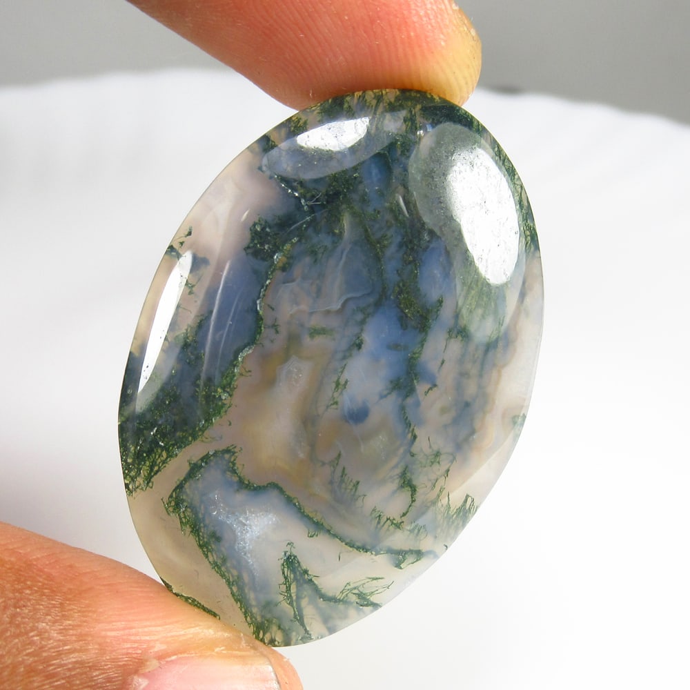 39.71 Ct Natural Moss Agate Oval Cab: Weight - 39.71 Ct / Size - 40.00 x 29.00 x 4.50 mm / Shape - Oval Cab / Color - Green / Clarity - VVS / Origin -Brazil / Treatment - None