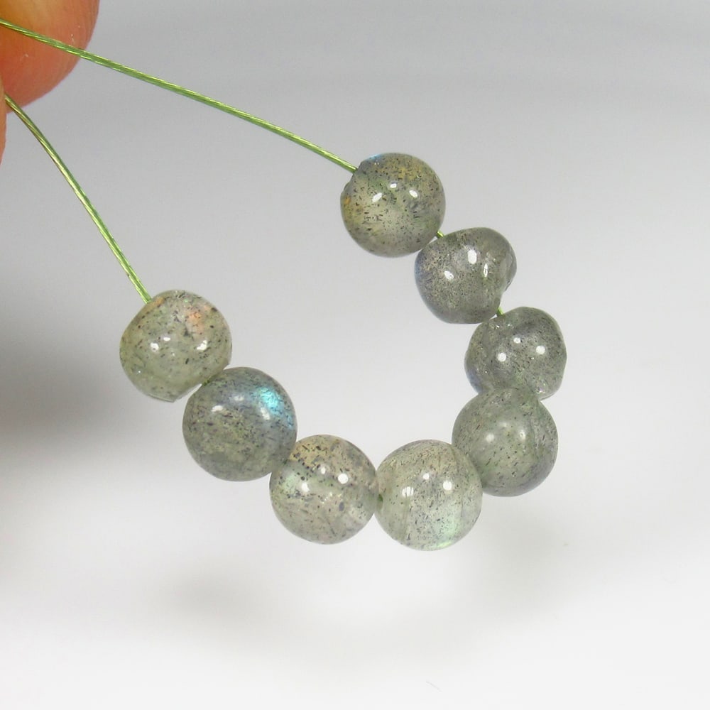 5.05 Ct Natural Blue Shaded Labradorite Round Ball Beads: Weight - 5.05 Ct / Size - 4.20 - 4.70 mm / 8 Pc's / Shape - Excellent Round beads / Clarity - Opaque / Origin - Africa / Treatment - None