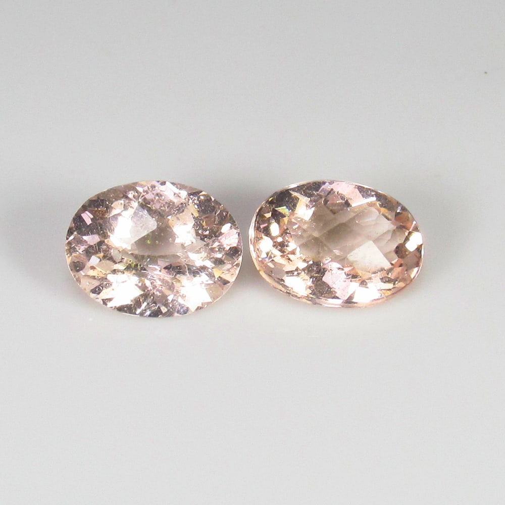 2.66 Ct Natural Peach Pink Morganite Oval Cut Pair: Weight - 2.66 Ct / Size - 9.10 x 7.20 x 4.60 mm / 2 Pc's / Shape - Oval Cut / Clarity - VVS / Origin - Brazil / Treatment - None