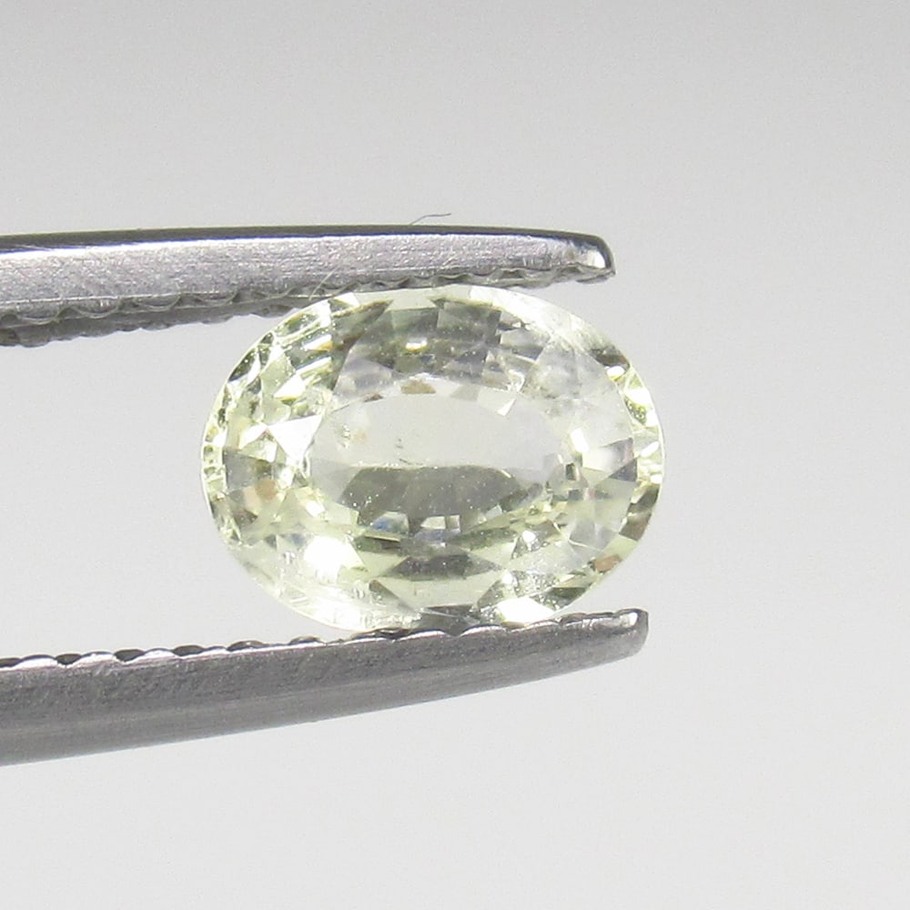 0.93 Ct Natural Yellow Sapphire Oval Cut: Weight - 0.93 Ct / Size- 6.60 x 5.10 x 3.00 mm / Shape - Oval Cut / Clarity - VVS / Origin - Sri Lanka / Treatment - Unheated