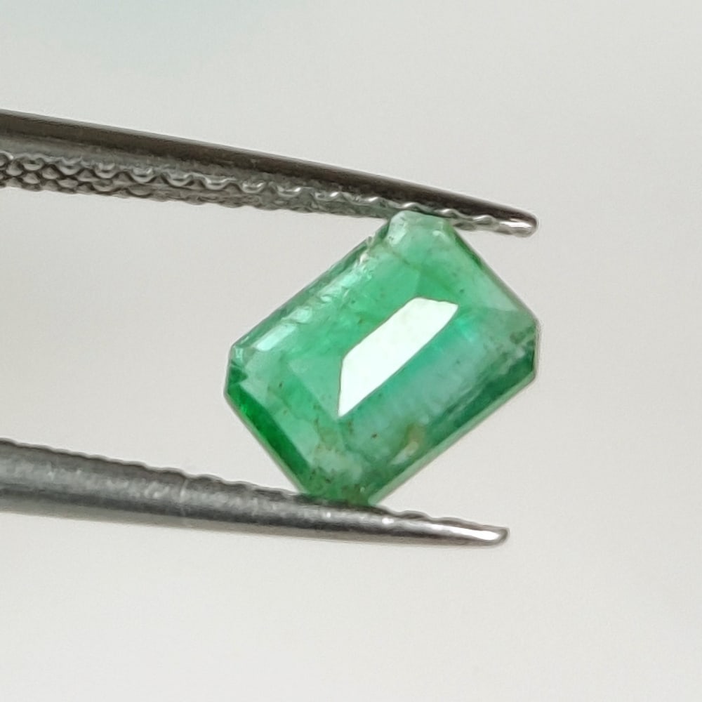 0.89 Ct Natural Zambian Emerald Emerald Cut (1 of 2)