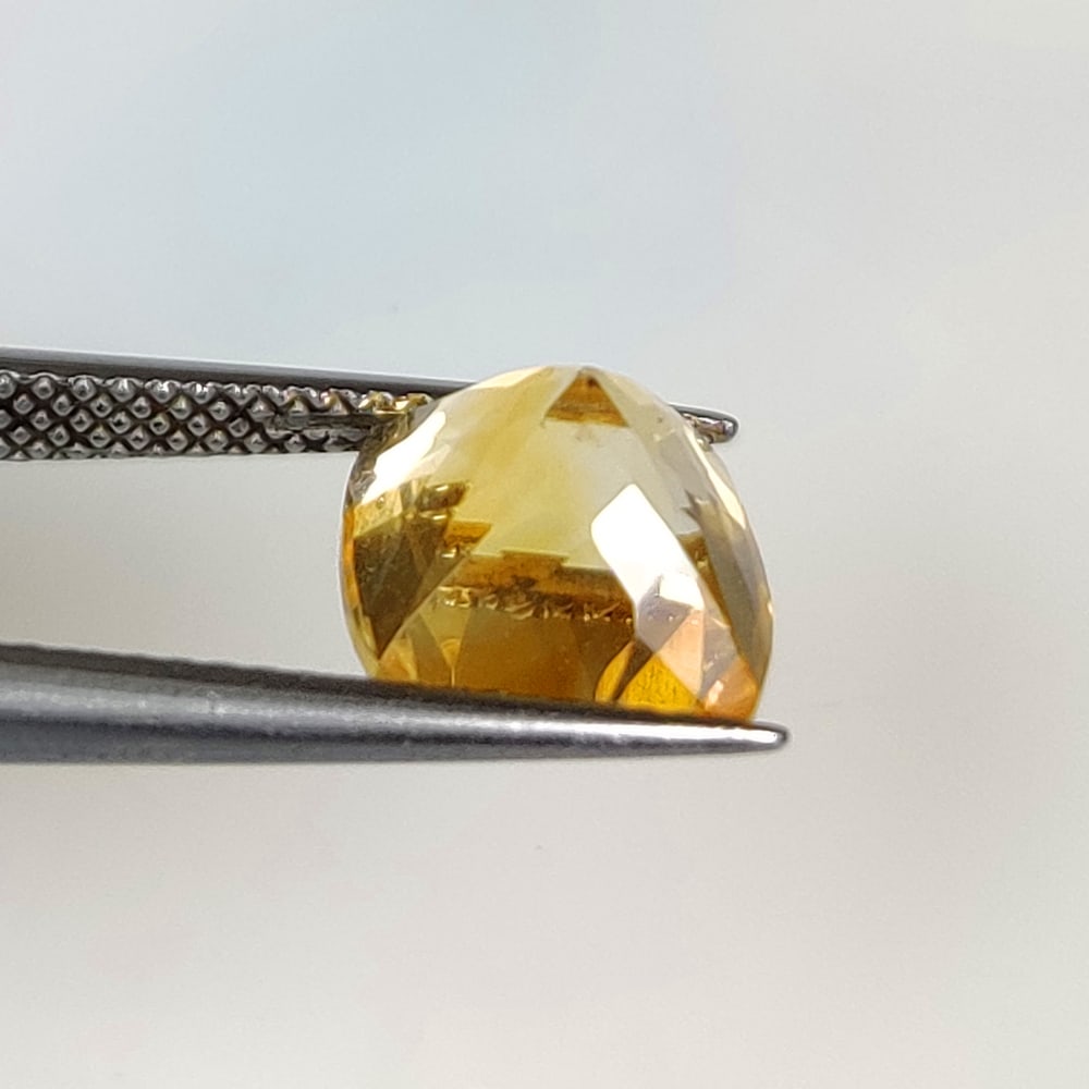 3.57 Ct Natural Yellow Citrine Top Luster Cushion Cut: Weight - 3.57 Ct / Dimensions - 9.10 x 9.10 x 7.00 mm / Shape - Cushion Cut / Color - Yellow / Clarity - VVS / Origin - Brazil / Treatment - Heated