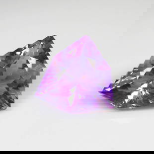 6.13 Ct Natural Purple Amethyst Rare Triangular Cut: Weight - 6.13 Ct / Dimensions - 13.10 x 13.10 x 8.10 mm / Shape - Triangular Cut / Color - Purple / Clarity - VVS / Origin - Brazil / Comments - Heated