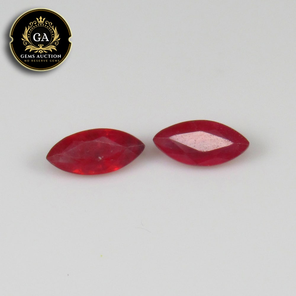 1.03 Ct Natural Red Ruby Marquise Cut Pair (1 of 3)