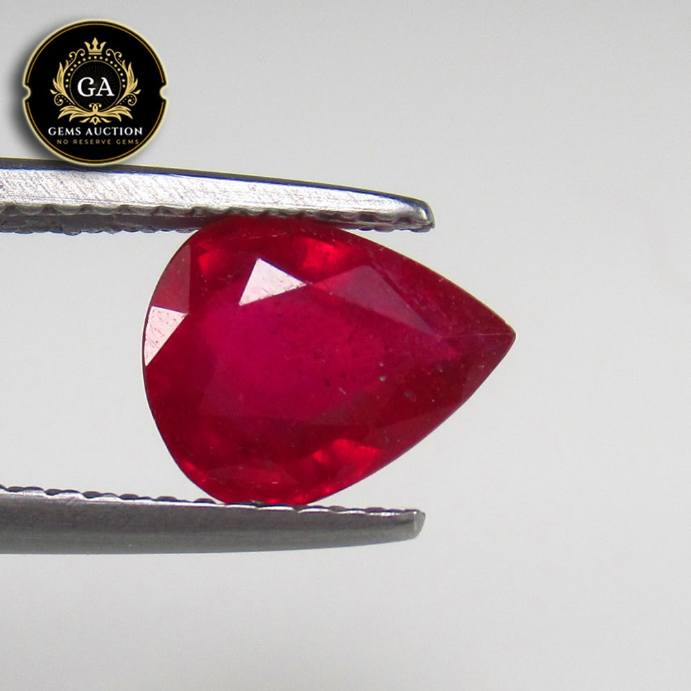 2.00 Ct Natural Pigeon Blood Red Ruby Pear Cut (1 of 2)