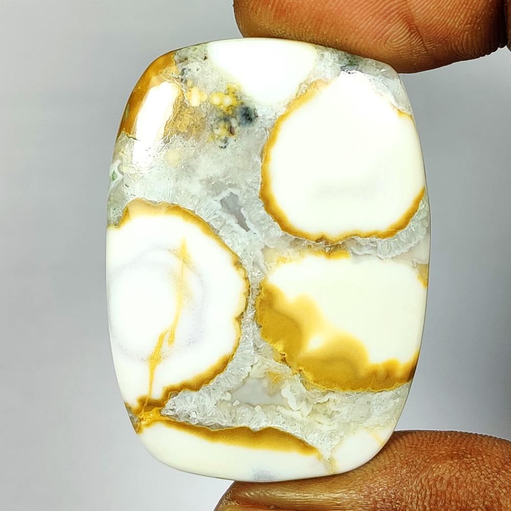 78.87 Ct Natural Yellow King Cobra Jasper Cushion Cab: weight - 78.87 Ct / Dimensions - 44.00 x 33.00 x 6.20 mm / Shape - Excellent Cushion Cab / Origin - Brazil / Treatment - None