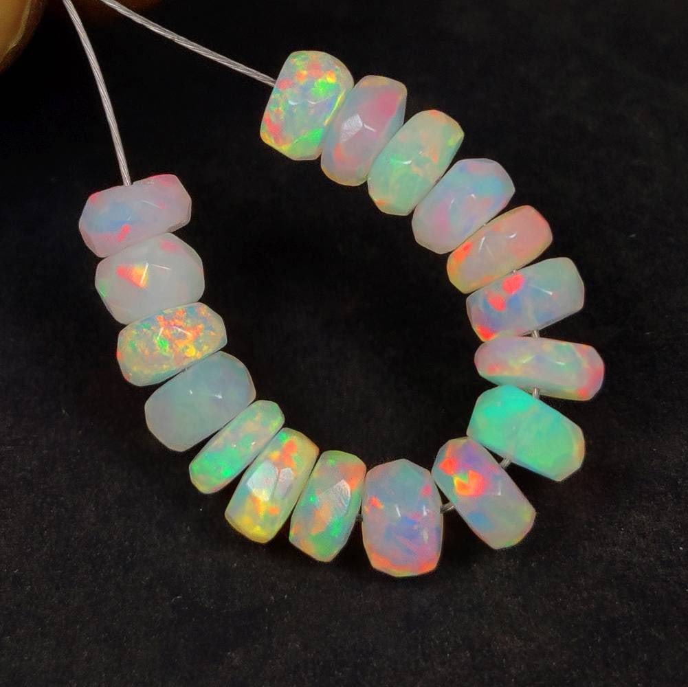 5.49 Ct Natural Multicolor Welo Opal Flash Fire Round Cut Beads (1 of 2)